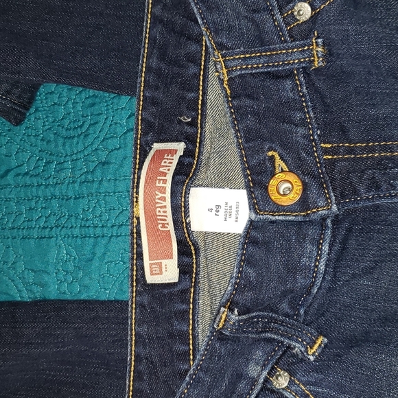 Gap Curvy Flare - Picture 4 of 5